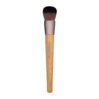 Seventeen Foundation Brush Bamboo Handle